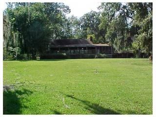 1253 PARISH CAMP RD, Elm Grove, LA 71051