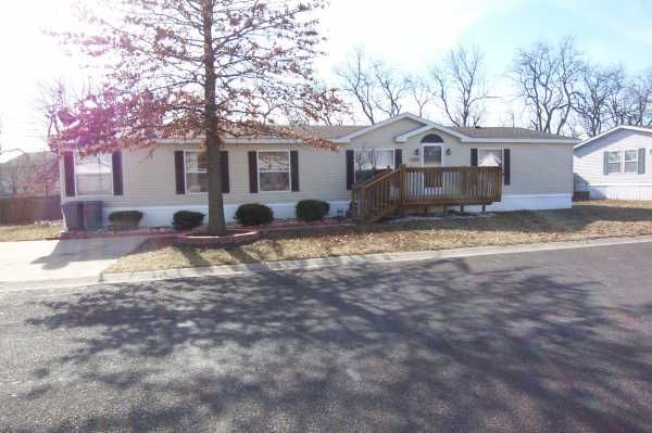 1097 Wilderness Tr, Gardner, KS 66030