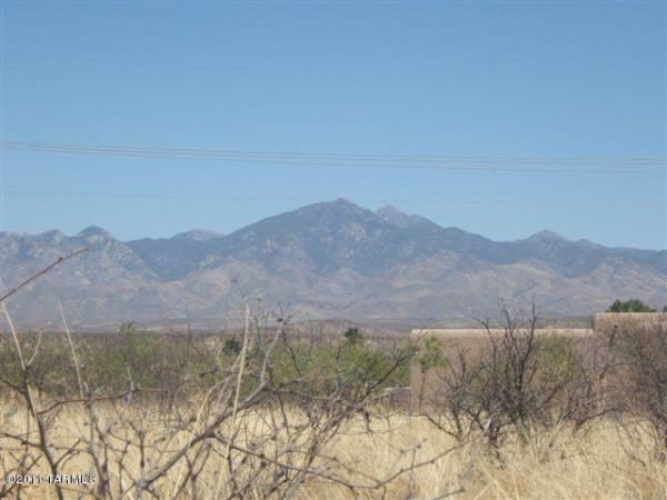 2327 Balderrain, Tubac, AZ 85646