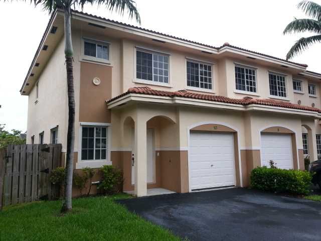 723 SW 6th St # 10, Hallandale, FL 33009