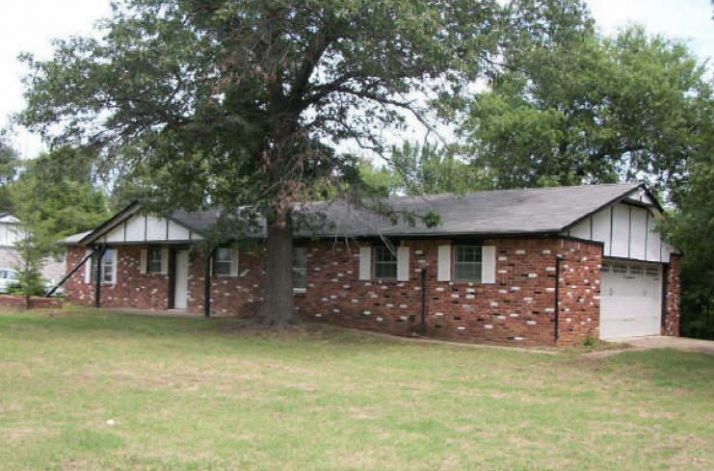 5105 S Robert Girten Rd, Chelsea, OK 74016