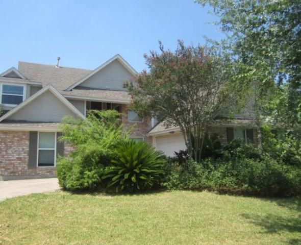 2114 Glen Knoll Drive, Houston, TX 77077