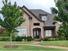 678 Chris Court, Trussville, AL 35173