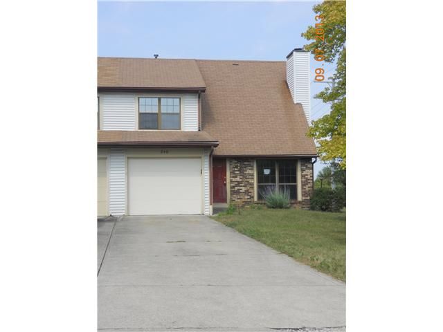 846 Applewood Ln, Westerville, OH 43081