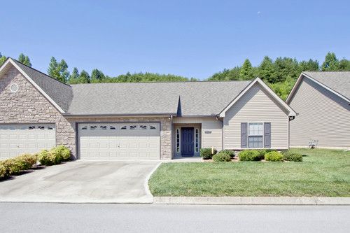 5112 Cates Bend Way, Powell, TN 37849