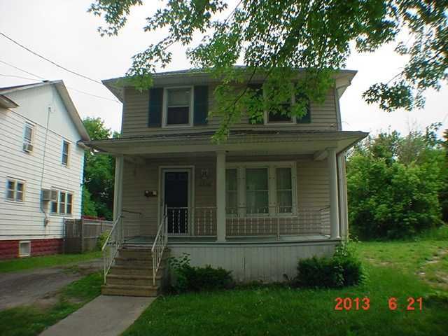 3208 Roberts St, Saginaw, MI 48601