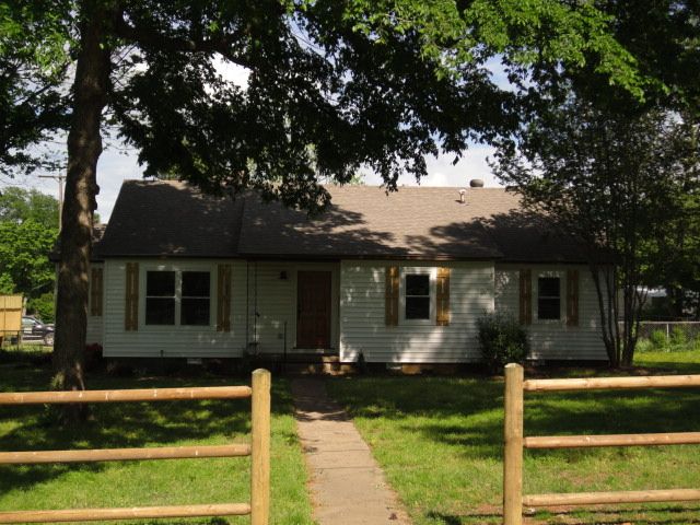 1701 So. 44th St., Fort Smith, AR 72903