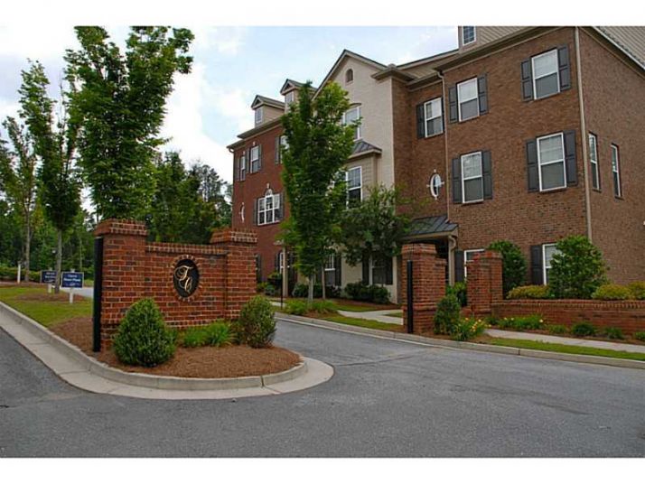 Unit 10 - 1800 Jardin Court, Alpharetta, GA 30022