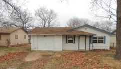 717 S 8th Street, Noble, OK 73068