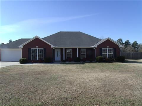 20607 Colonial Dr, Athens, AL 35614