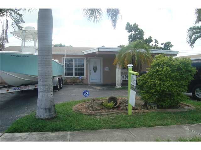 940 N 73RD WY, Hollywood, FL 33024