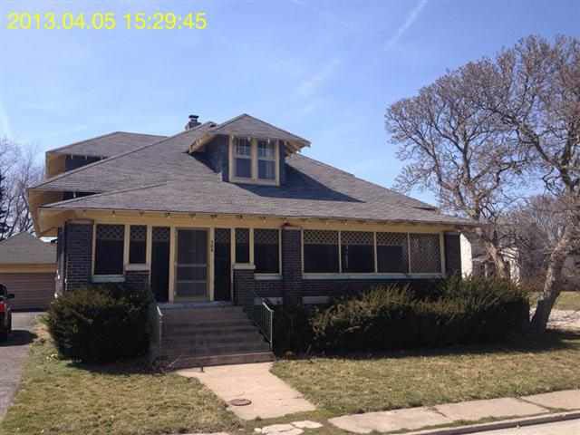 208 N Washington Ave, Fowler, IN 47944