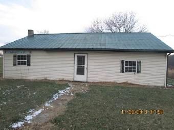 1552 S 1325 E, Akron, IN 46910