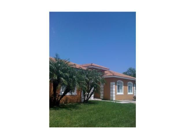 13341 SW 204 ST, Miami, FL 33177