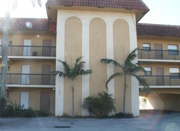 1400 Ne 56th Street Apt 307, Fort Lauderdale, FL 33334