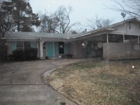 1845 Cedar St, Paris, TX 75460