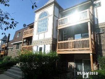 136 S La Londe Ave Apt 2d, Addison, IL 60101