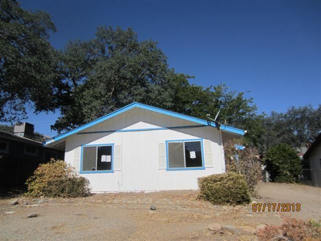 105 Fussel St, Bodfish, CA 93205