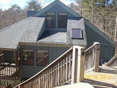 17 Dach Bruecke Gasse, Helen, GA 30545