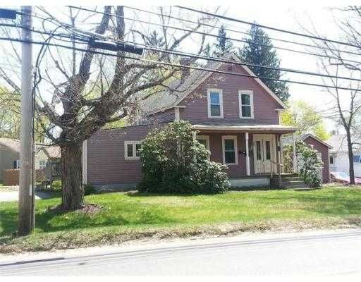 21 Charlton St, Oxford, MA 01540