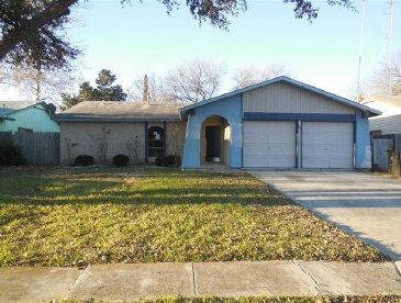 5914 Lake Champlain St, San Antonio, TX 78233