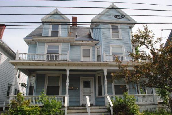 317 State Street, Bangor, ME 04401