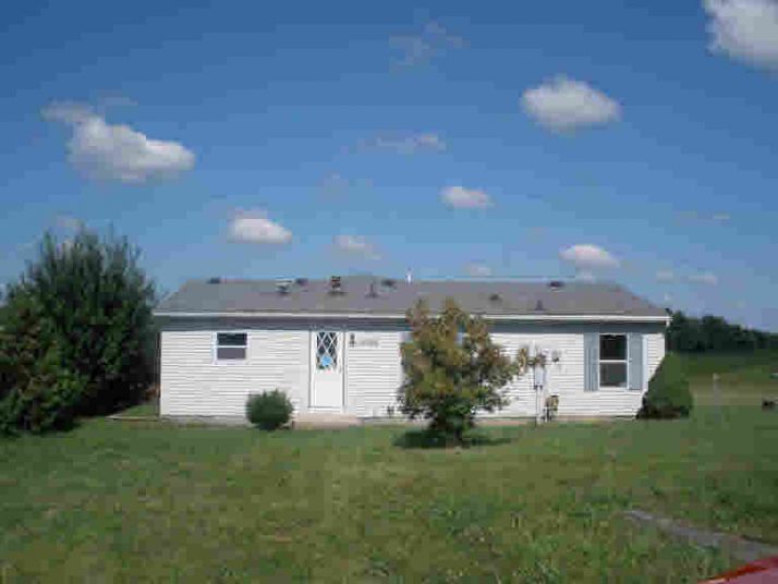 5939 S 775 E, Pierceton, IN 46562