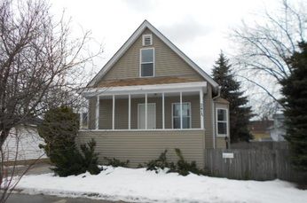 2415 48th St, Kenosha, WI 53140