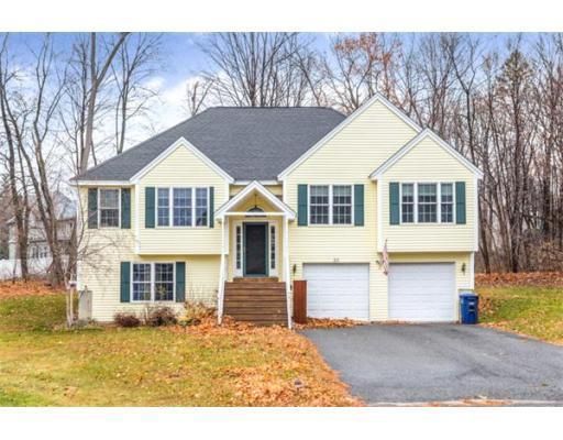 30 Foster Court, Leominster, MA 01453