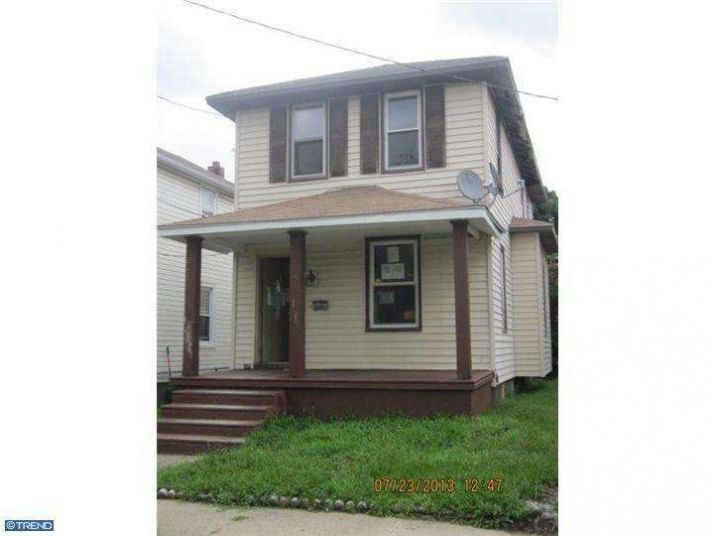 141 N Fairview St, Riverside, NJ 08075