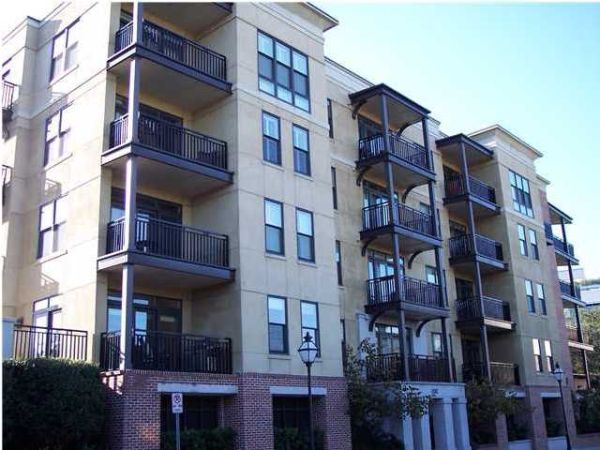 33 CALHOUN ST #112, Charleston, SC 29401