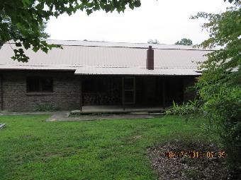 515 Garrison Rd, Hohenwald, TN 38462