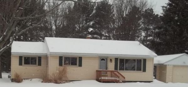 5141 Davis Rd, Muskegon, MI 49441