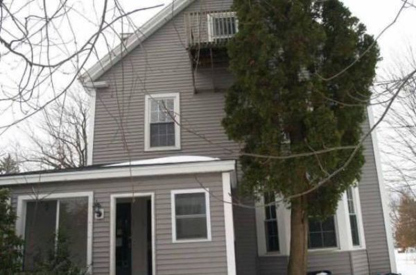 441 Dover Point Rd Apt 2, Dover, NH 03820