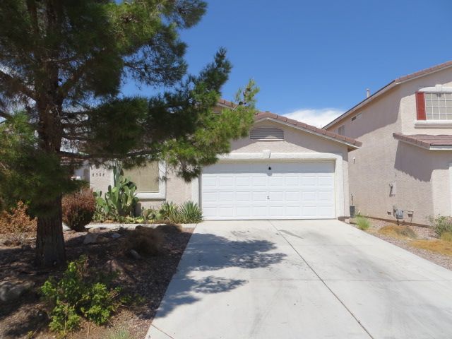 8904 Spinning Wheel Avenue, Las Vegas, NV 89143