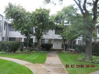 2730 Mitchell Dr Unit 1-2, Woodridge, IL 60517