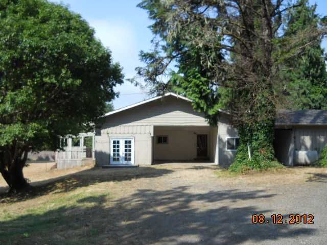 2033 W 12th St, Coquille, OR 97423