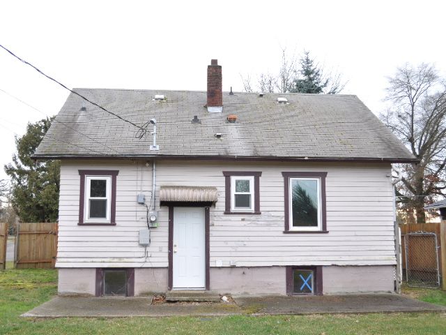 901 S 74th Street, Tacoma, WA 98408