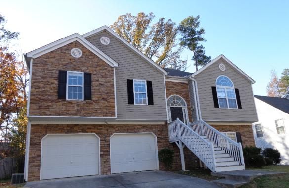 5756 Newnan Circle, Austell, GA 30106