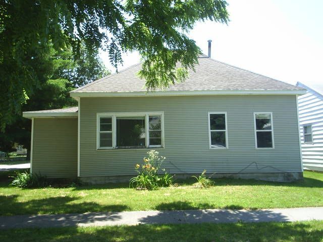 911 N 2nd Street, Red Oak, IA 51566