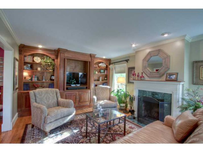 2131 Belvedere Drive Nw, Atlanta, GA 30318