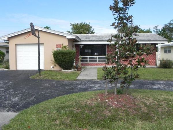 4132 Nw 78 Ln, Pompano Beach, FL 33065