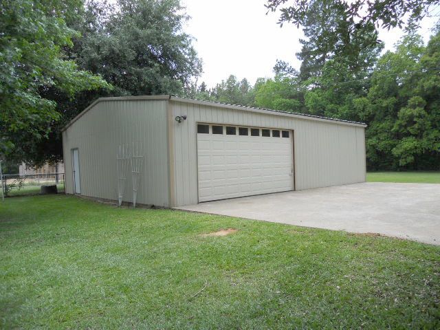 5825 Clines Road, Ball, LA 71405