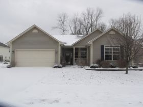 789 Flying Sun Dr, Avon, IN 46123