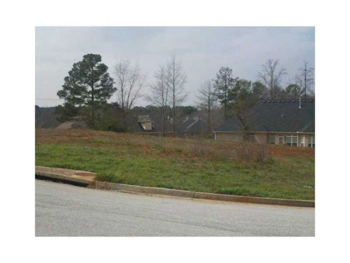 2061 Evergreen Drive Se, Conyers, GA 30013