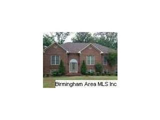 135 Nottingham Dr, Pell City, AL 35128