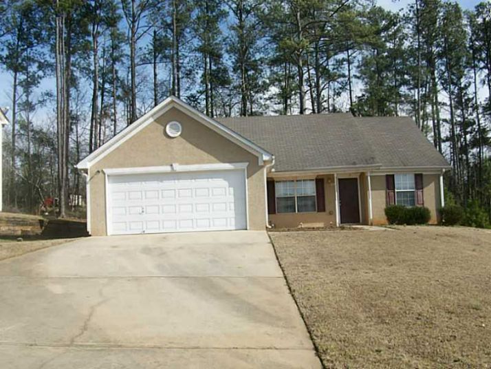 8252 Sunnydale Lane Street, Jonesboro, GA 30236