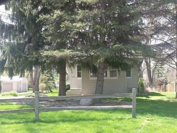 3172 Donley Ave, Rochester, MI 48309