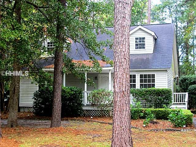 38 Indian Trl, Hilton Head Island, SC 29926