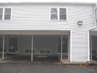 50 E Hill Rd Apt 8r, Canton, CT 06019